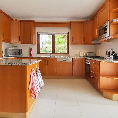 Casa Francisco : Family Villa With Private Pool. Near To Beach Albufeira Esterno foto
